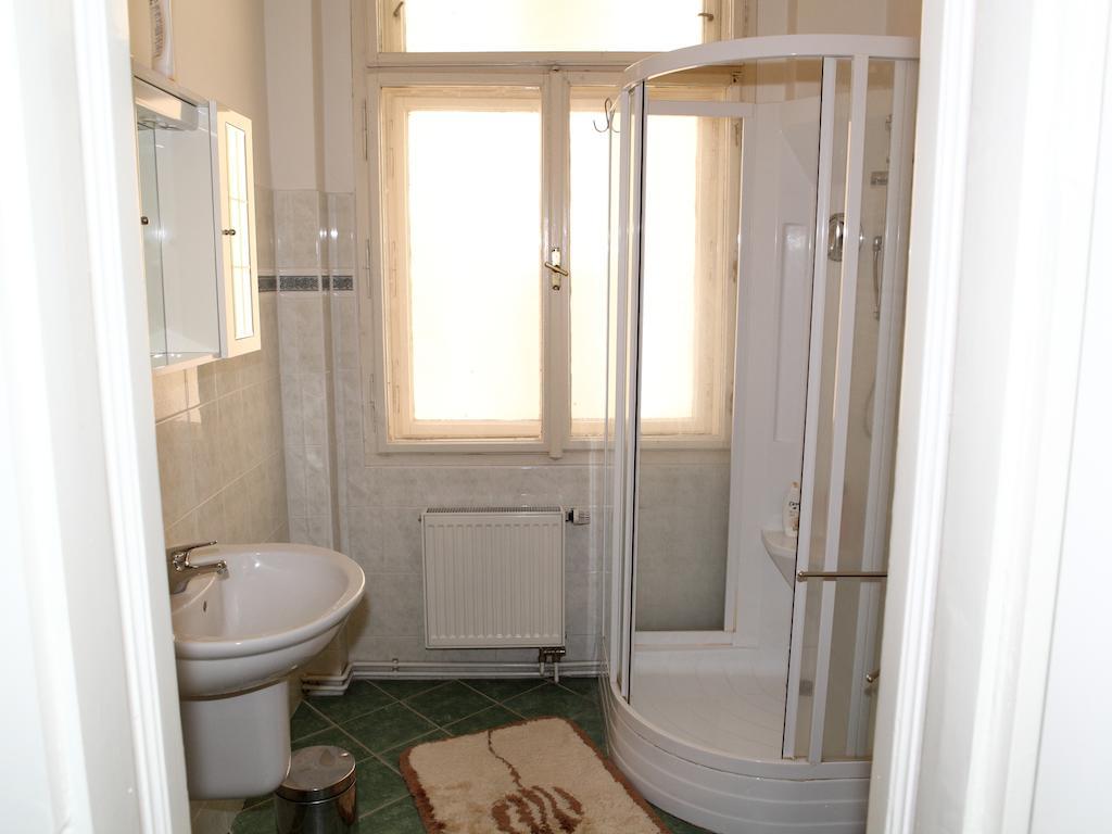 7K - Apartmany Lazenska Karlovy Vary Exterior photo